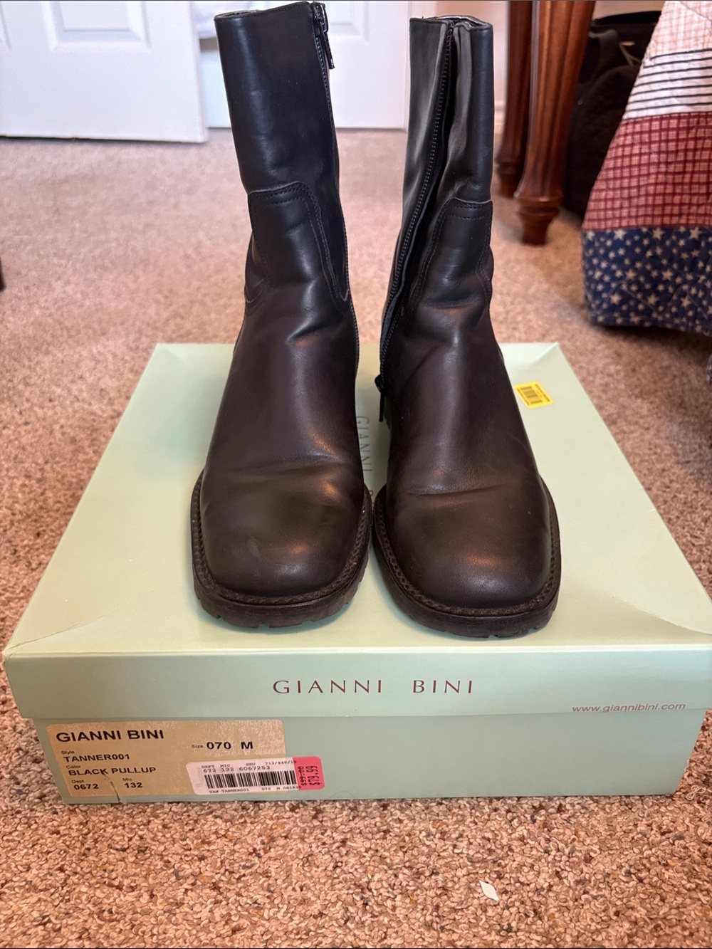 Gianni Bini Black Leather Side-Zip Boots